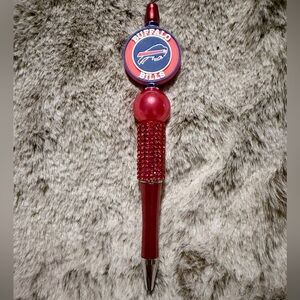 NEW Buffalo Bills Beaded Pen Crystal details